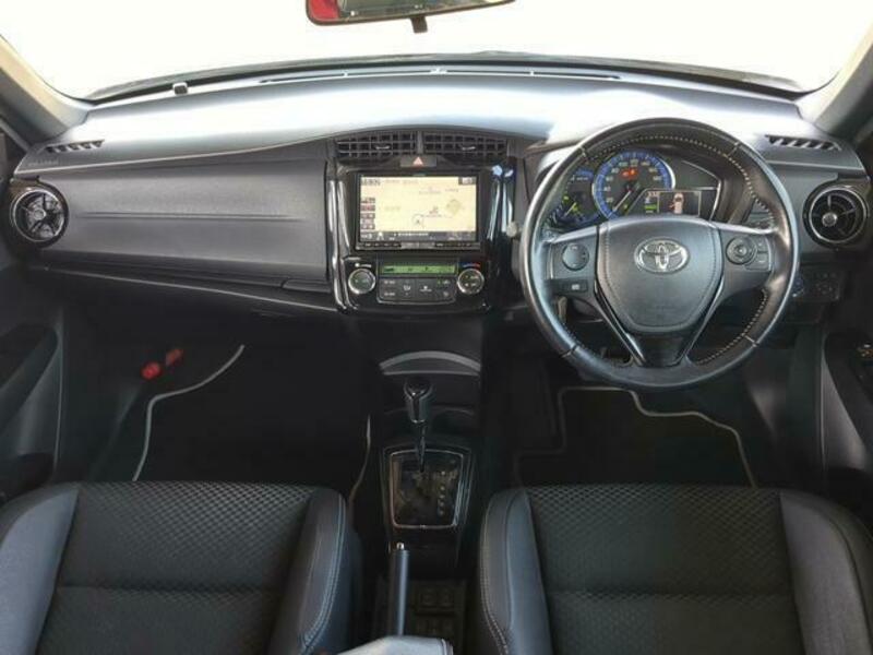 COROLLA FIELDER