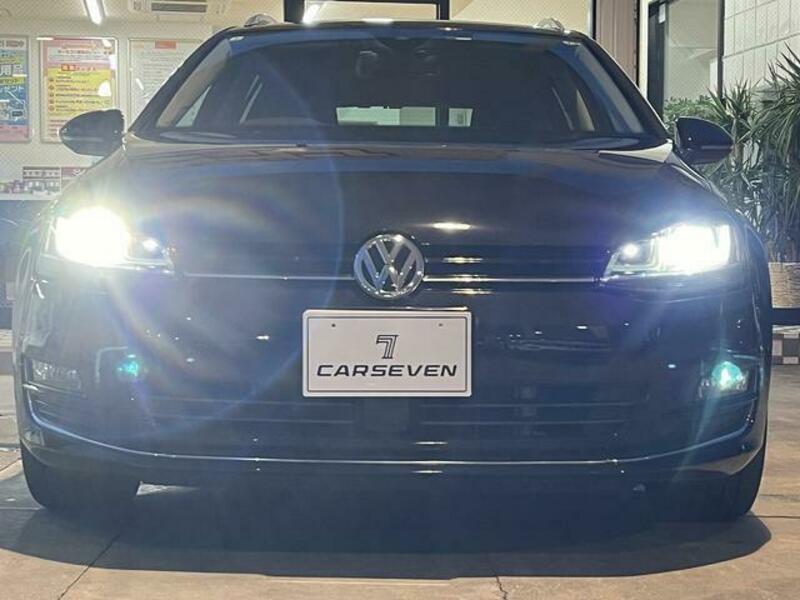 GOLF VARIANT