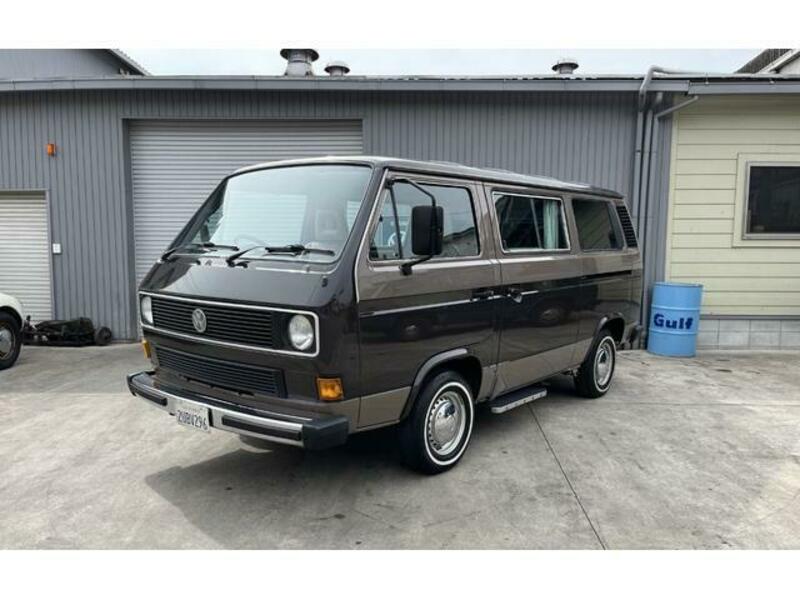 VOLKSWAGEN VANAGON