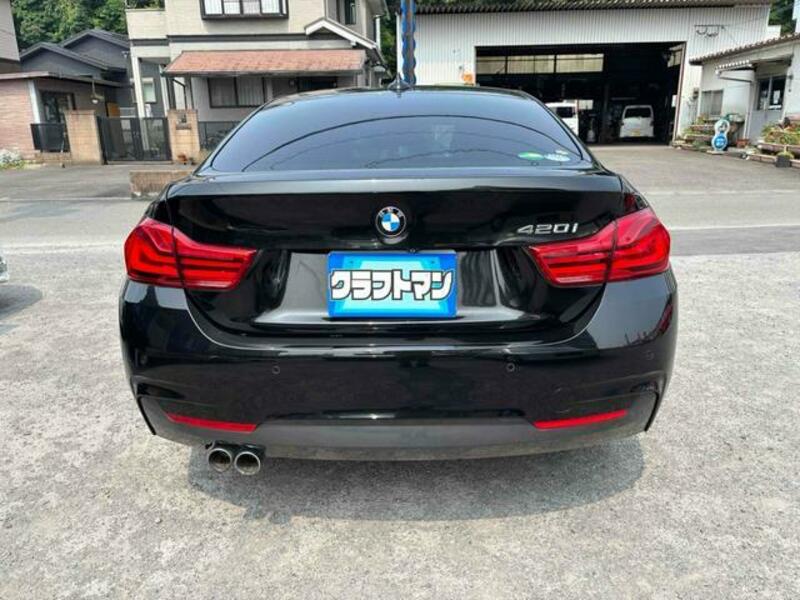 4 SERIES