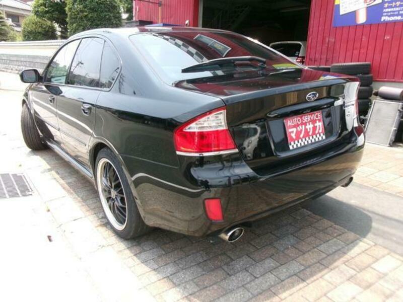 LEGACY B4
