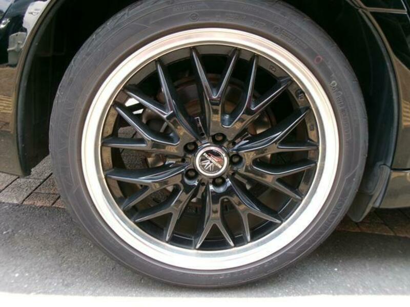 LEGACY B4