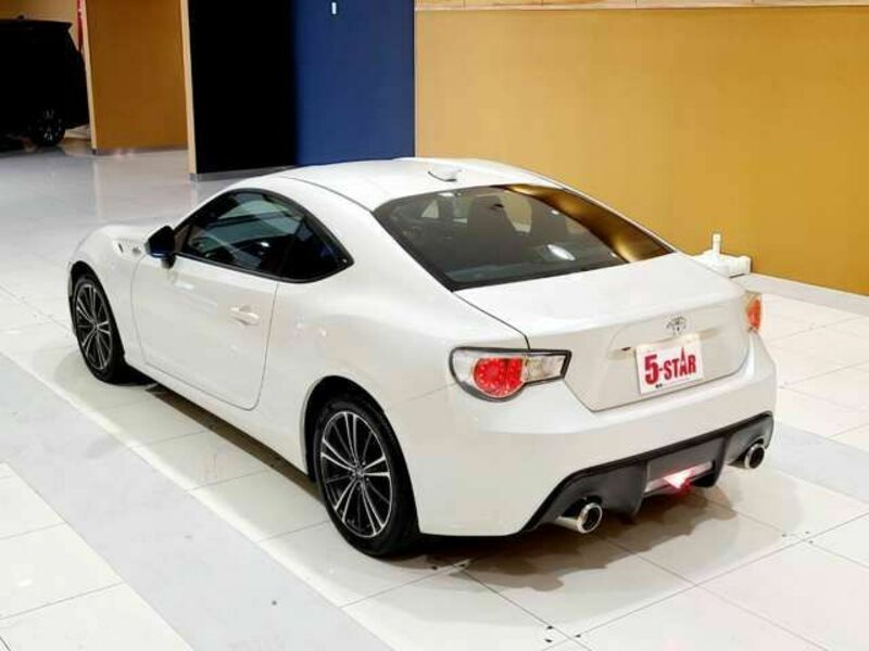 86