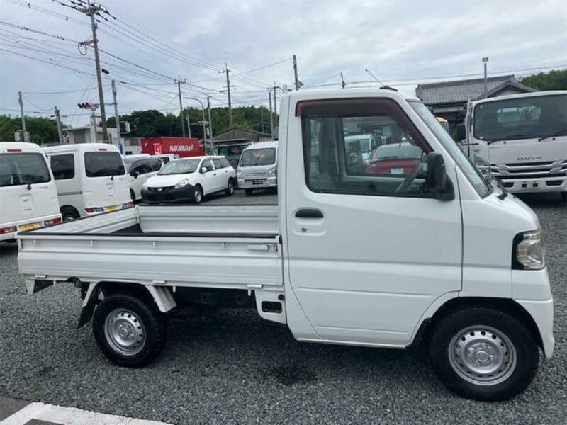 MINICAB TRUCK