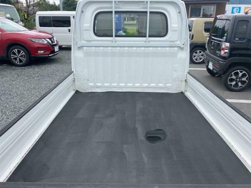 MINICAB TRUCK