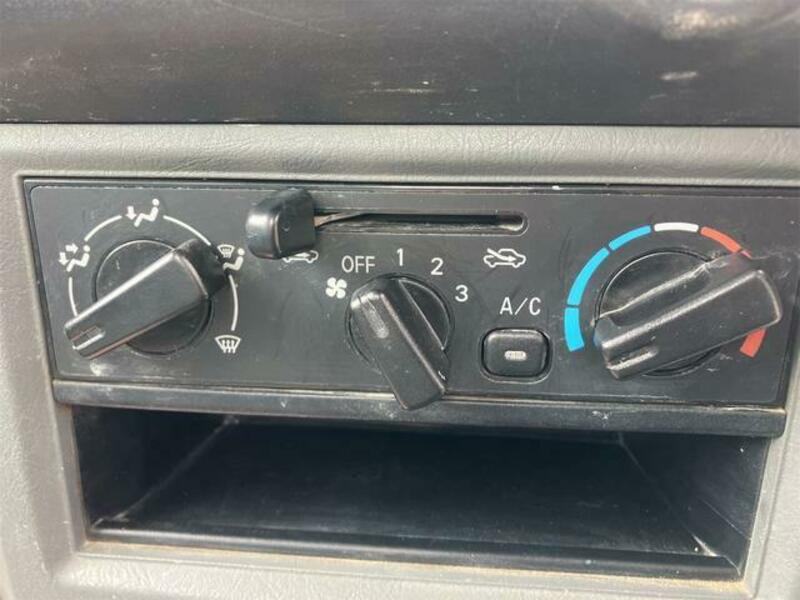 MINICAB TRUCK