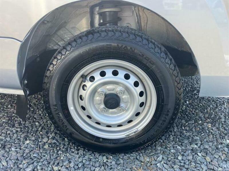 PIXIS TRUCK
