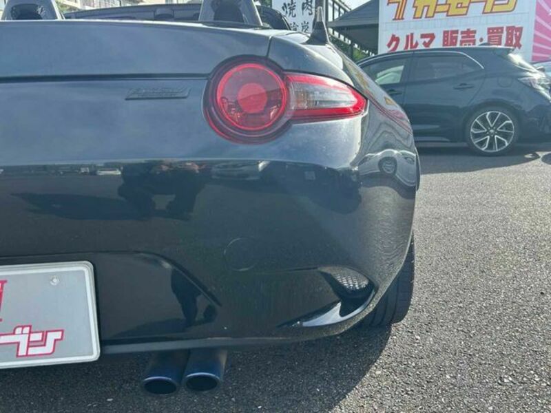 ROADSTER