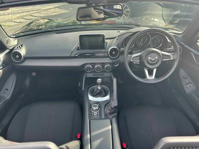 ROADSTER