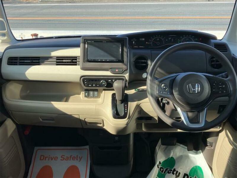 N BOX