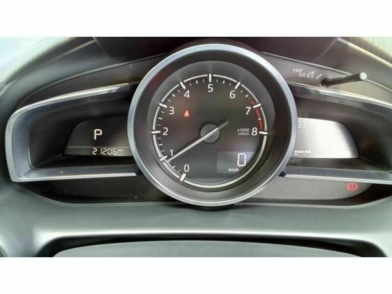MAZDA2