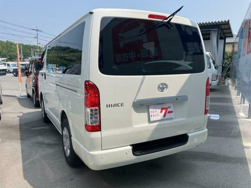 HIACE VAN