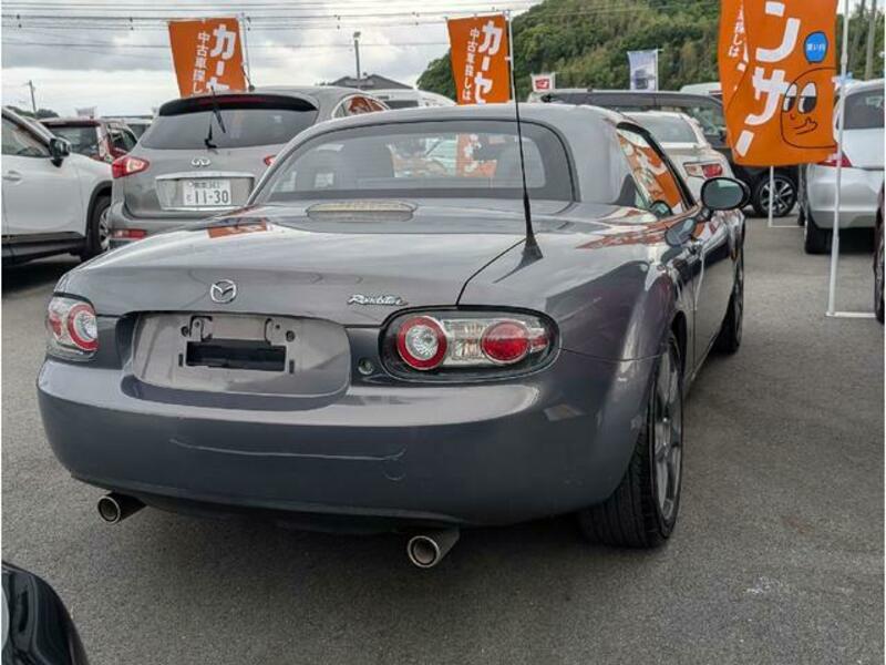 ROADSTER