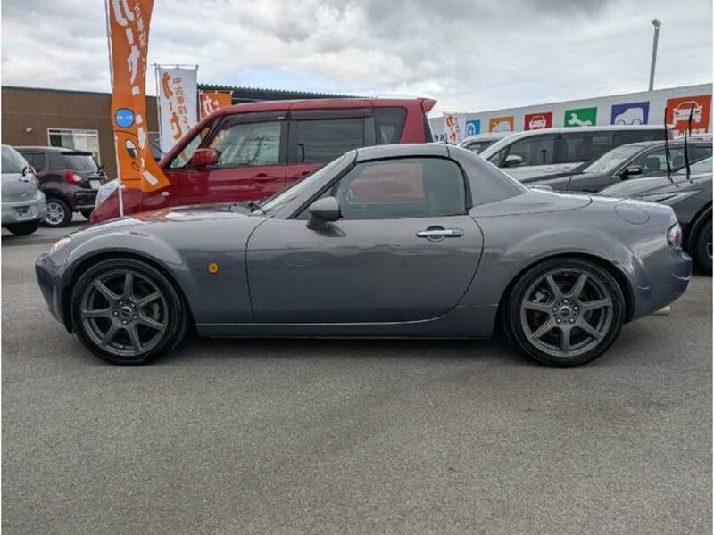ROADSTER