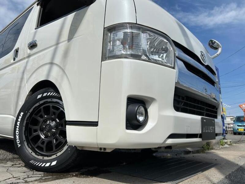 HIACE VAN