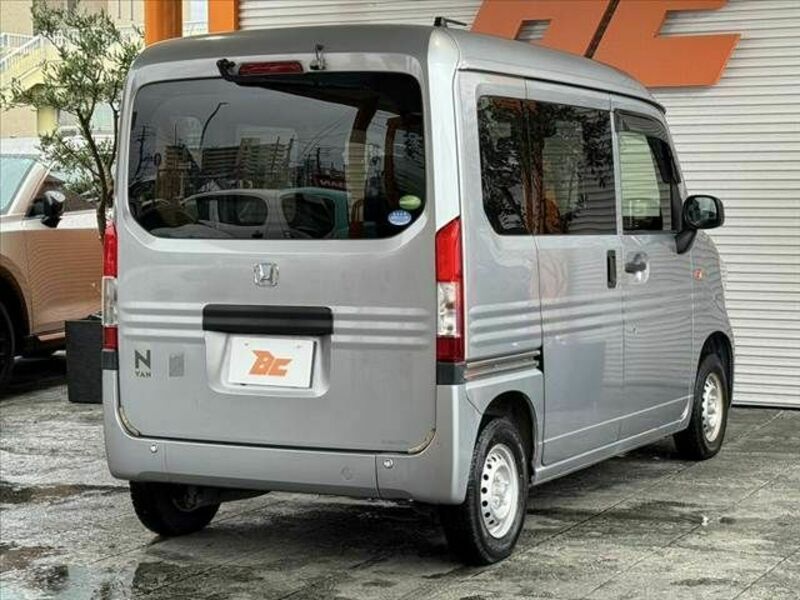 N-VAN