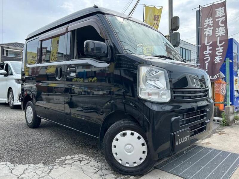 MINICAB VAN
