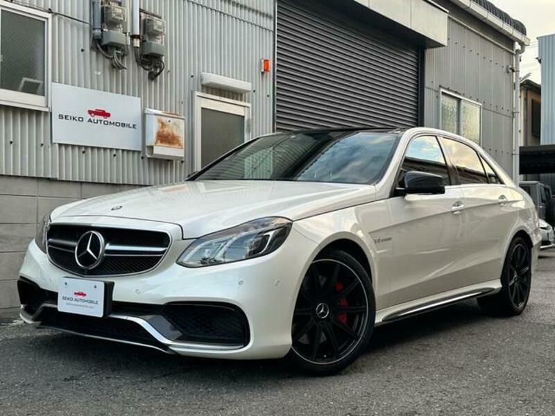 MERCEDES-BENZ E-CLASS
