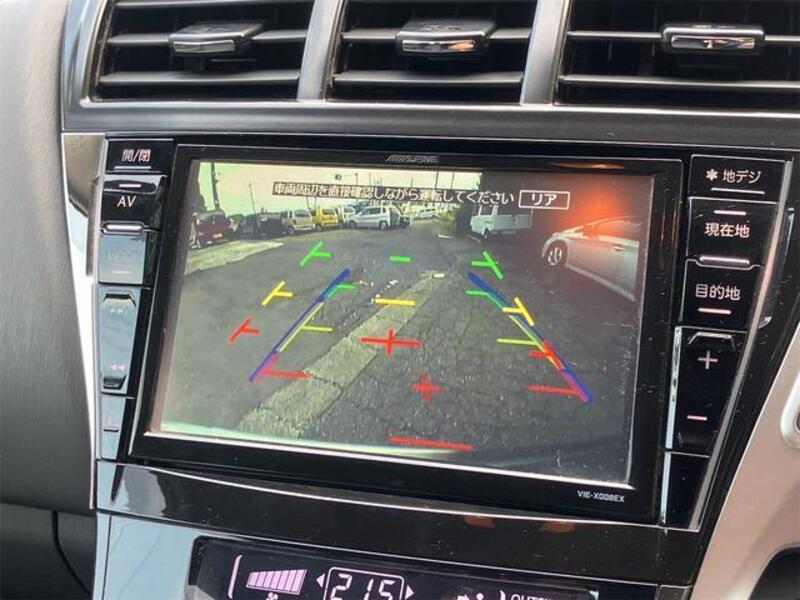PRIUS ALPHA