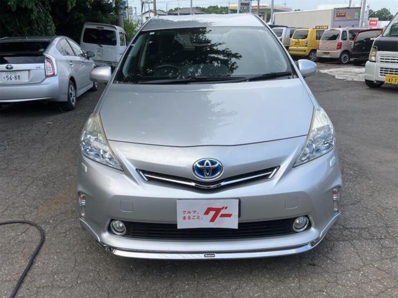 PRIUS ALPHA