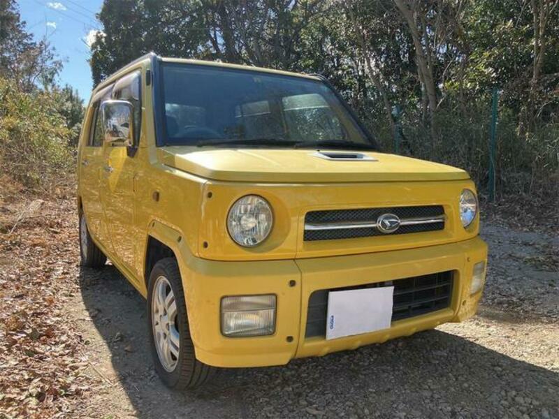DAIHATSU NAKED