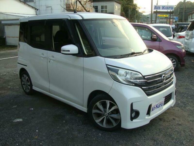 NISSAN DAYZ ROOX