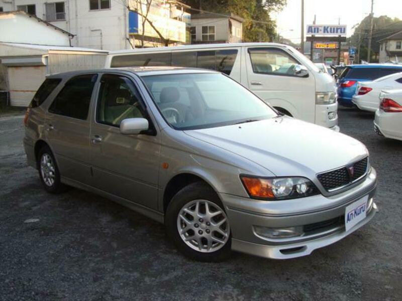 TOYOTA VISTA ARDEO