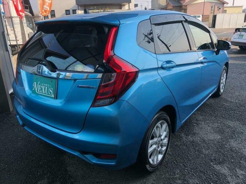 FIT HYBRID