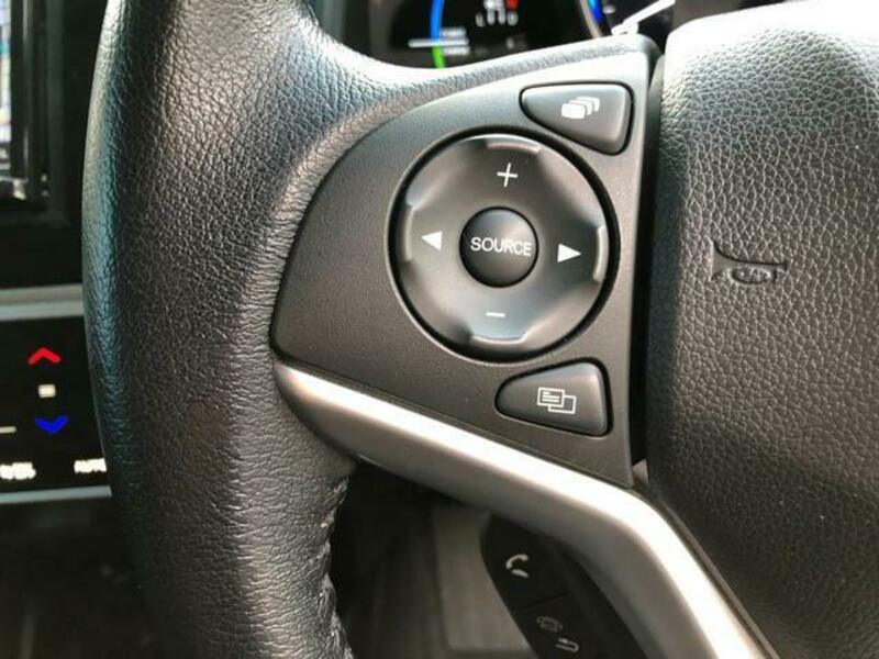 FIT HYBRID