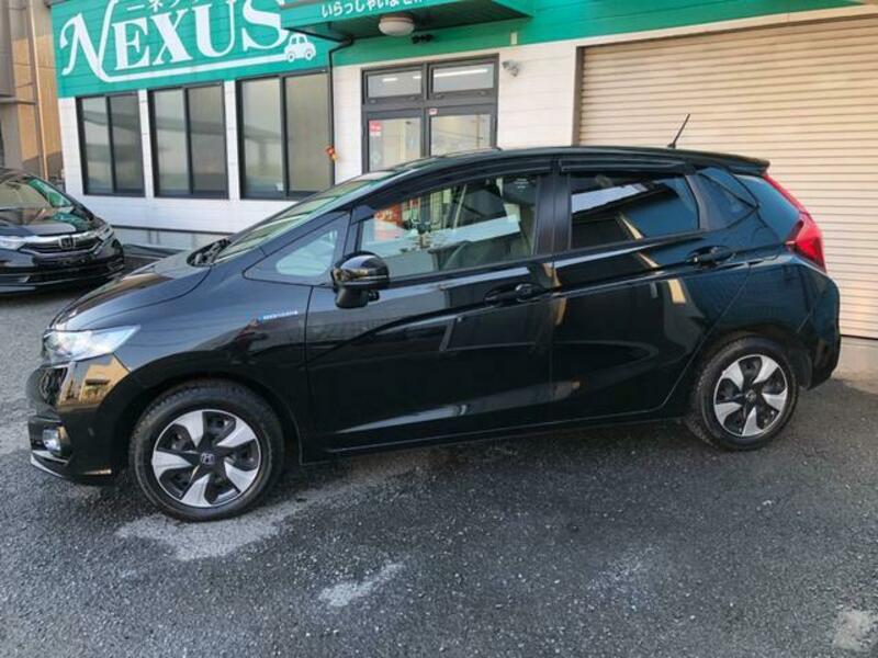 FIT HYBRID