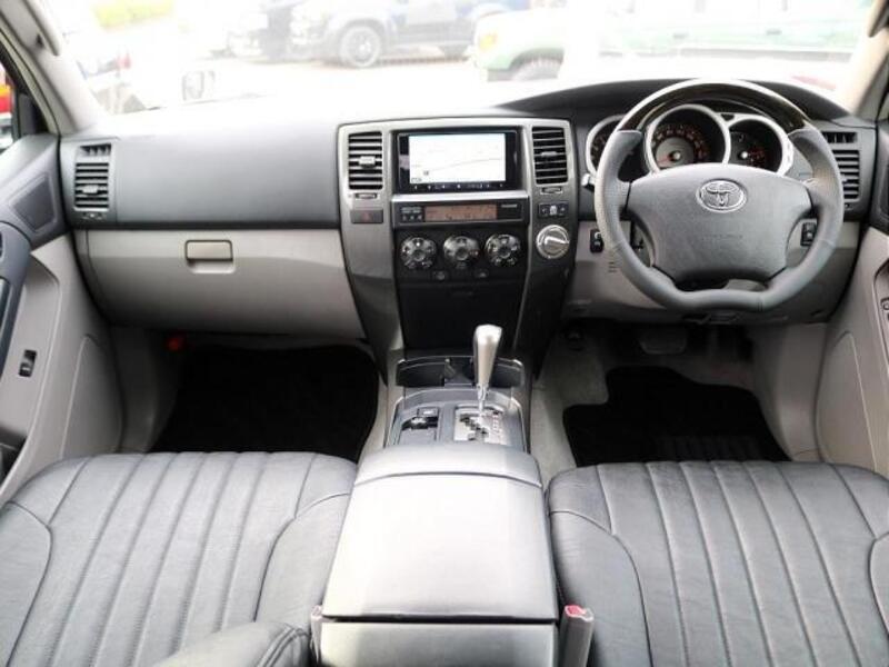 HILUX SURF