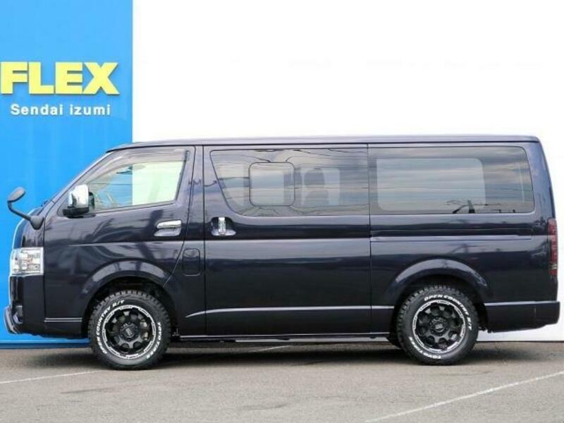 HIACE VAN