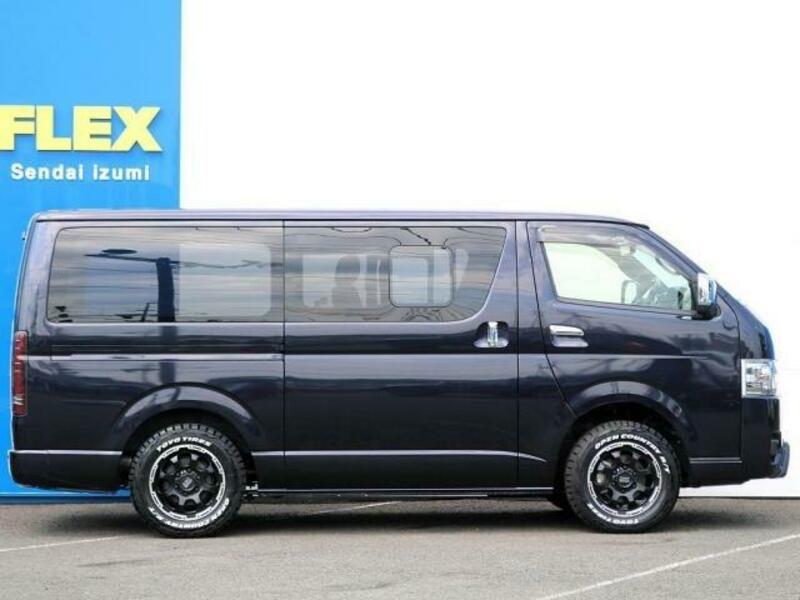 HIACE VAN