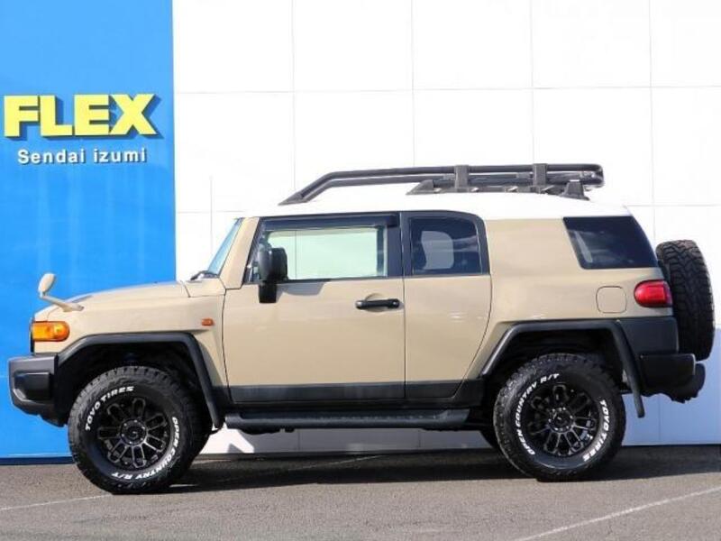 FJ CRUISER