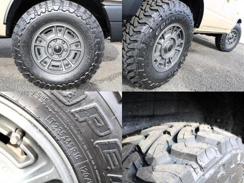 HILUX SURF