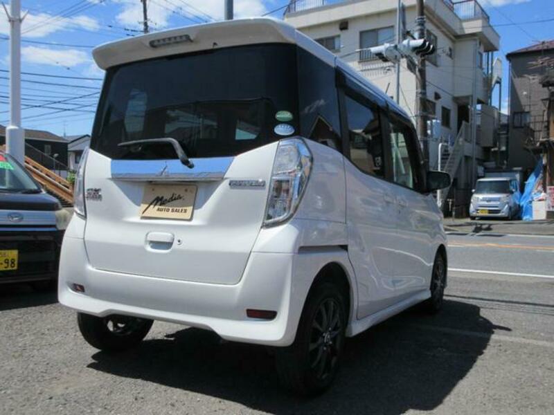 EK SPACE CUSTOM