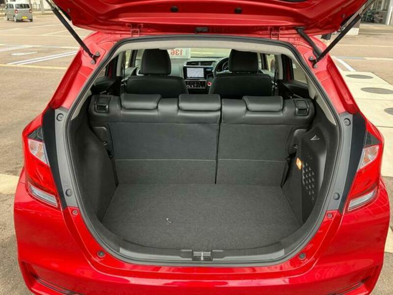 FIT HYBRID