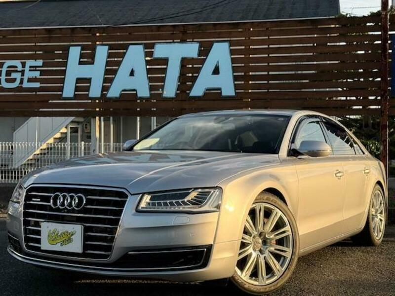 AUDI A8