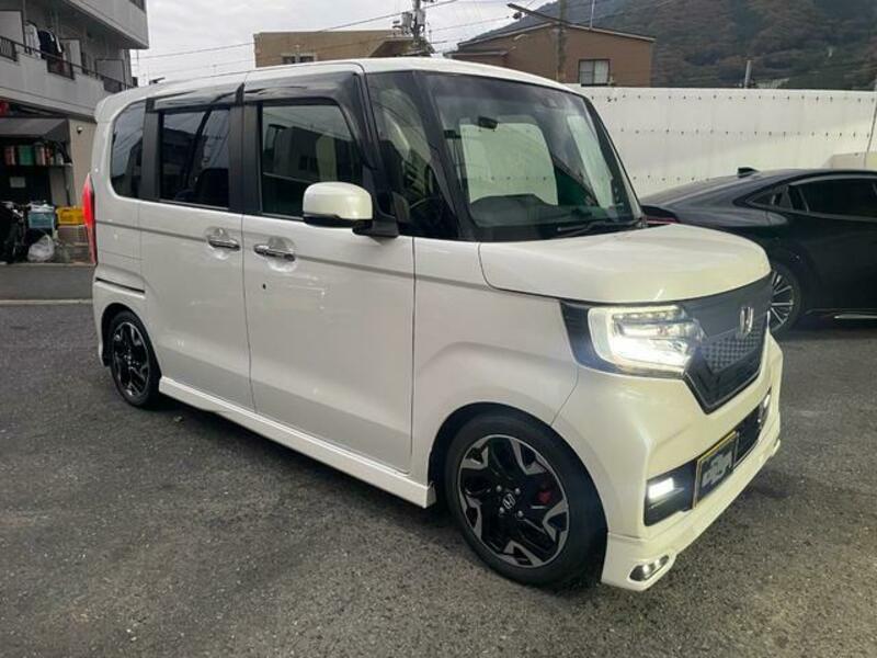 N BOX CUSTOM