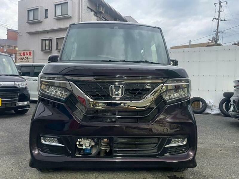 N BOX CUSTOM