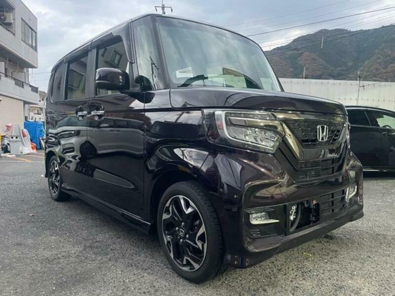 N BOX CUSTOM