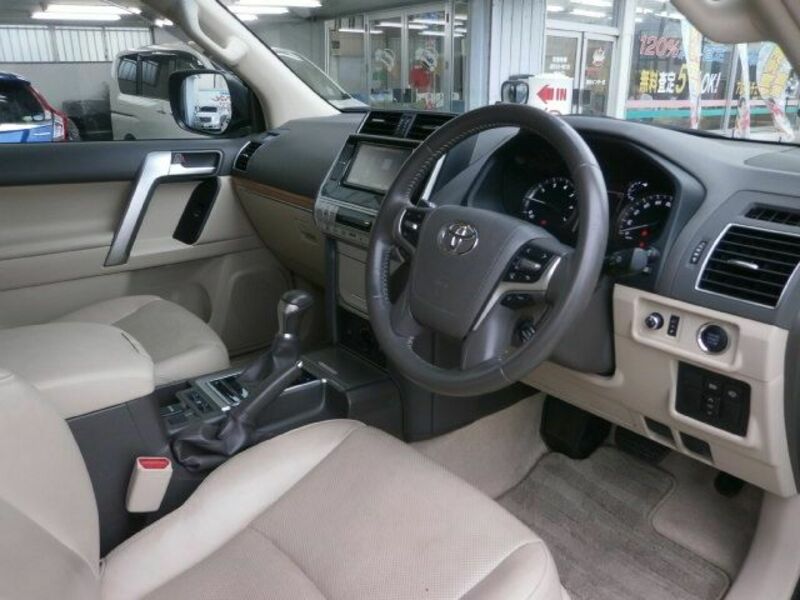 LAND CRUISER PRADO
