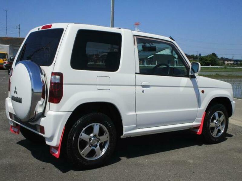 PAJERO MINI