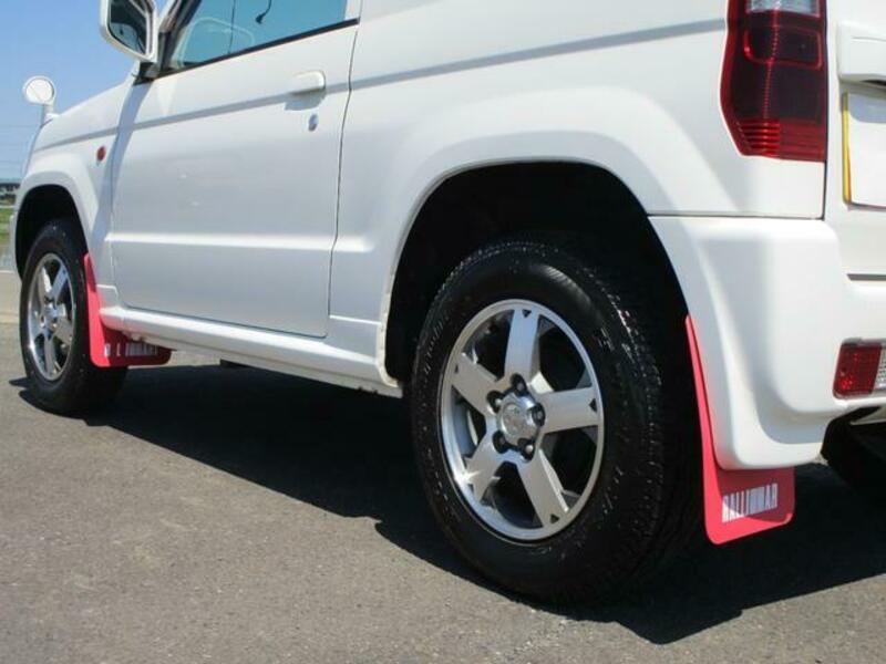 PAJERO MINI