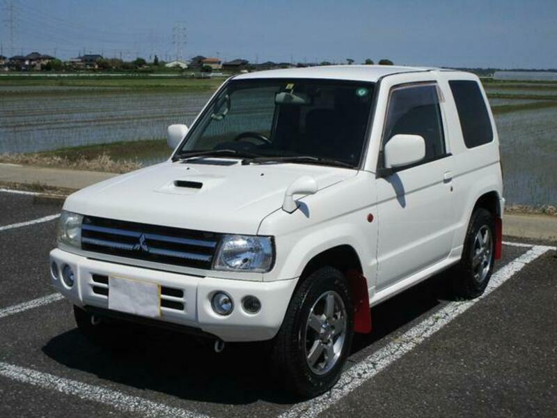 MITSUBISHI PAJERO MINI