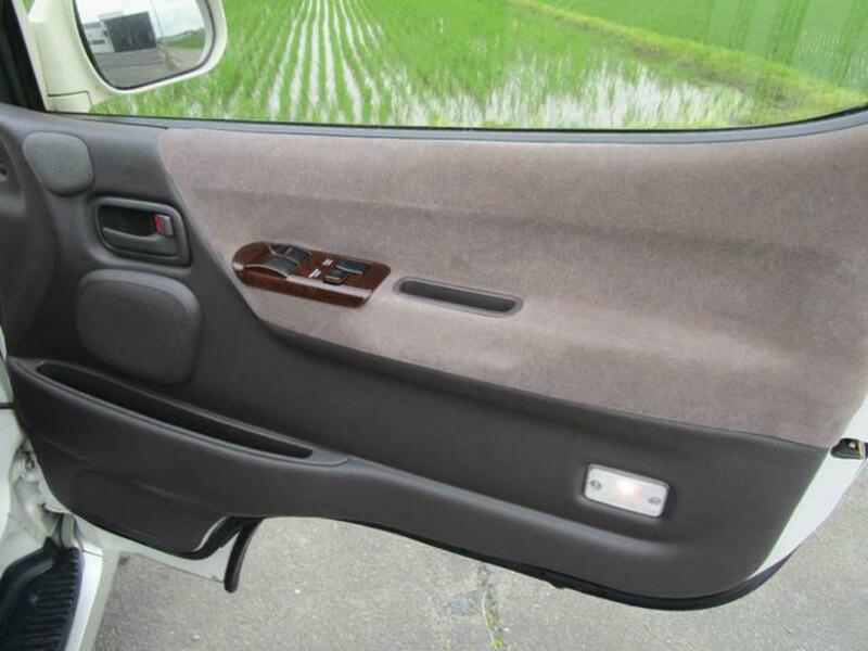 HIACE WAGON