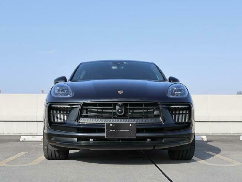 MACAN