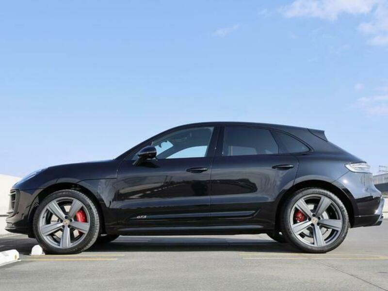 MACAN