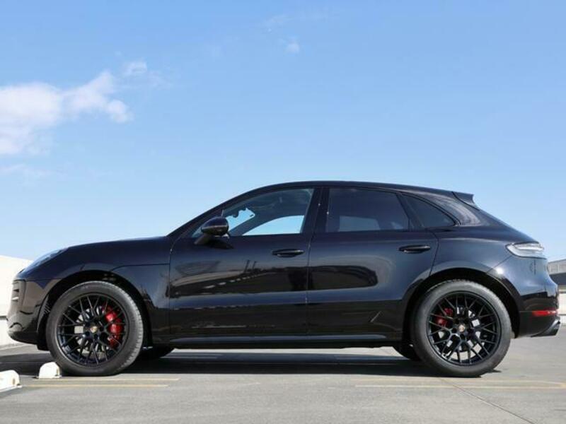 MACAN