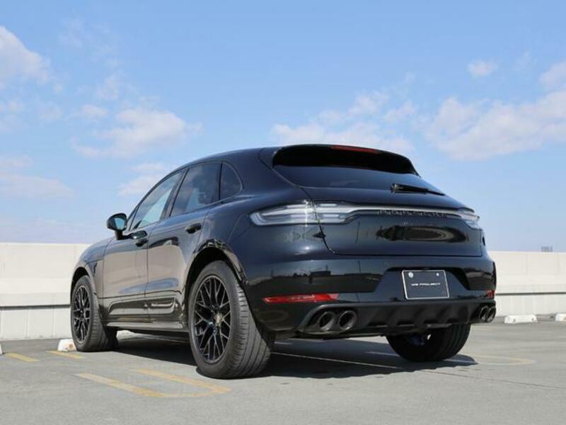 MACAN